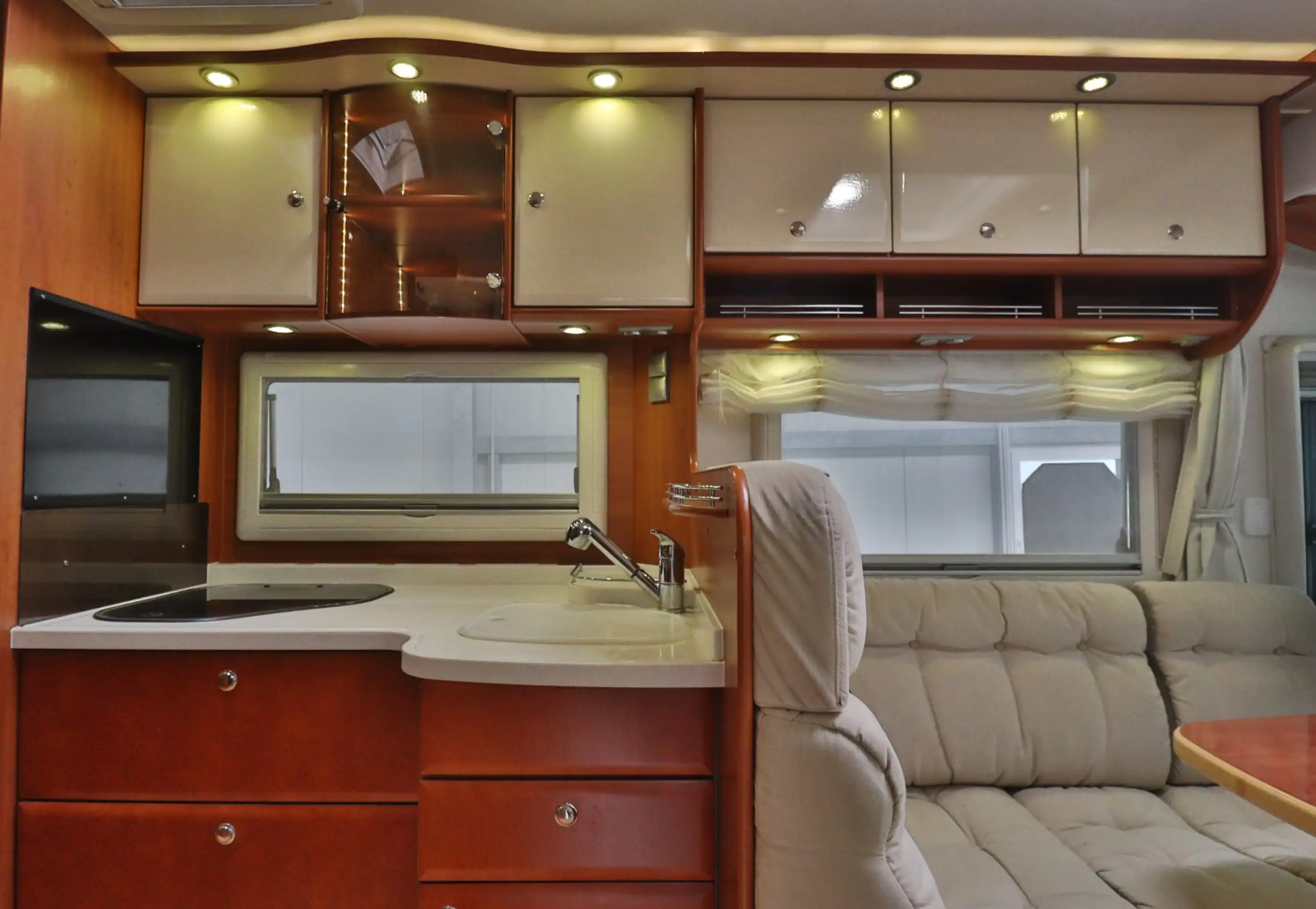 HYMER-ERIBA Future 430 T 